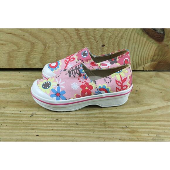 Dansko Clogs Girls 12 Vegan Vesta Girls Floral Multicolor Slip On 30 Shoes - Picture 1 of 7